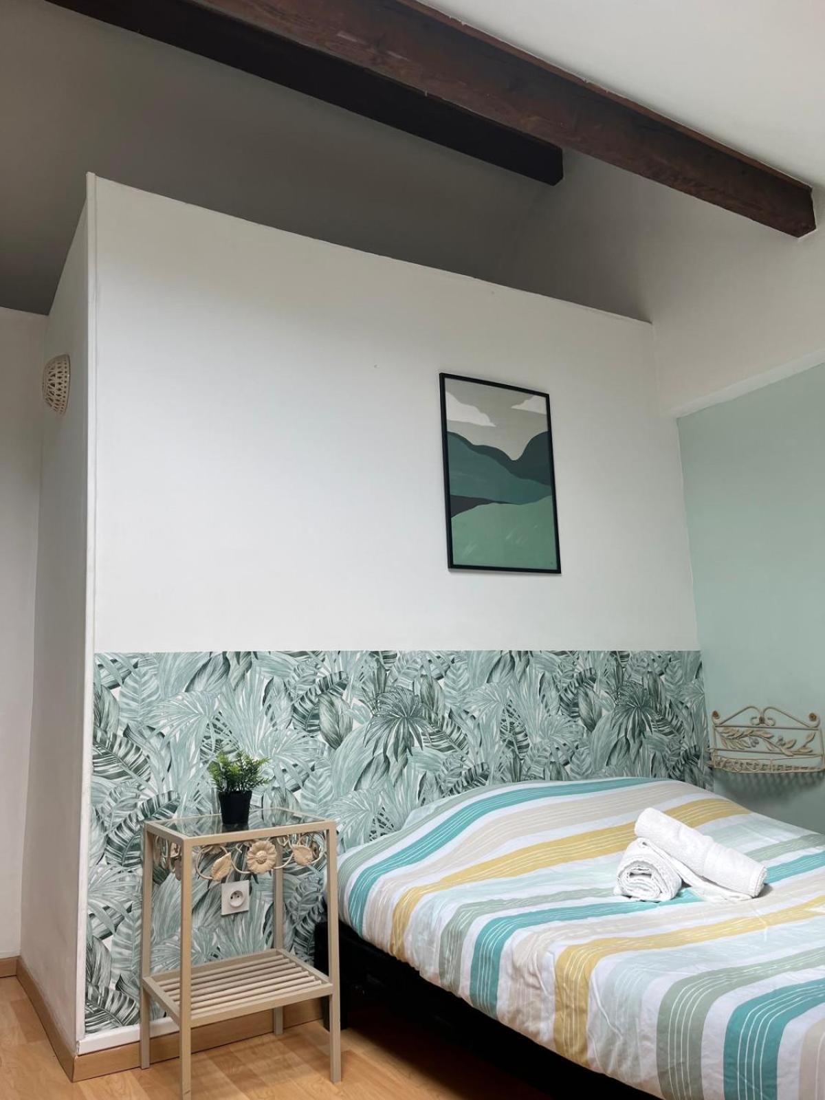 3 Pieces Calme, Terrasse Et Parking Prive Apartment Courcouronnes Bagian luar foto